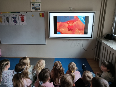 Spotkanie z Gniewkiem - realizacja projektu ''Czuciaki'' w grupie 5/6-latków