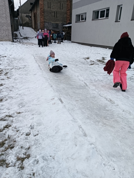 AKTYWNE I RADOSNE LEKCJE WYCHOWANIA FIZYCZNEGO